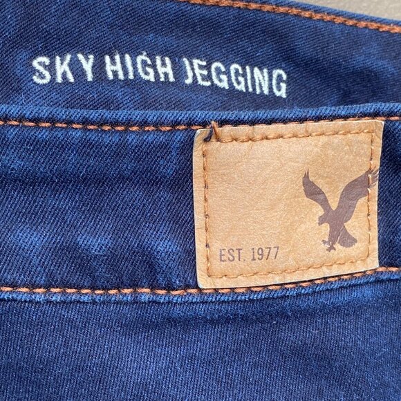 American Eagle AEO Women Blue Jeans Sky High Jegging Size 2 Dark Wash Stretchy - Picture 6 of 9